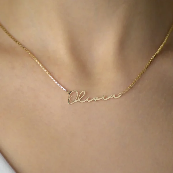 Custom personalized name necklace